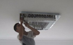 LED灯闪烁怎么修？