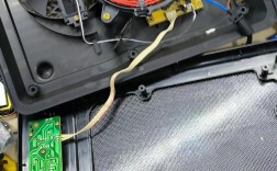 电磁炉指示灯全亮，如何维修？