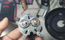 热释电开关一直亮咋修？