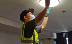 LED室外灯坏了怎么修？