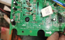 美的空调外机主板坏了怎么修？