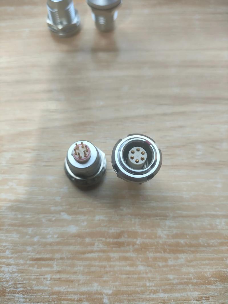 国内推拉自锁连接器品牌哪家强?-图1 国内推拉自锁连接器品牌哪家强?-图1