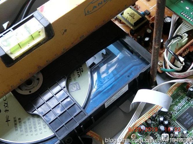 DVD影碟机不出仓怎么修?-图3 DVD影碟机不出仓怎么修?-图3