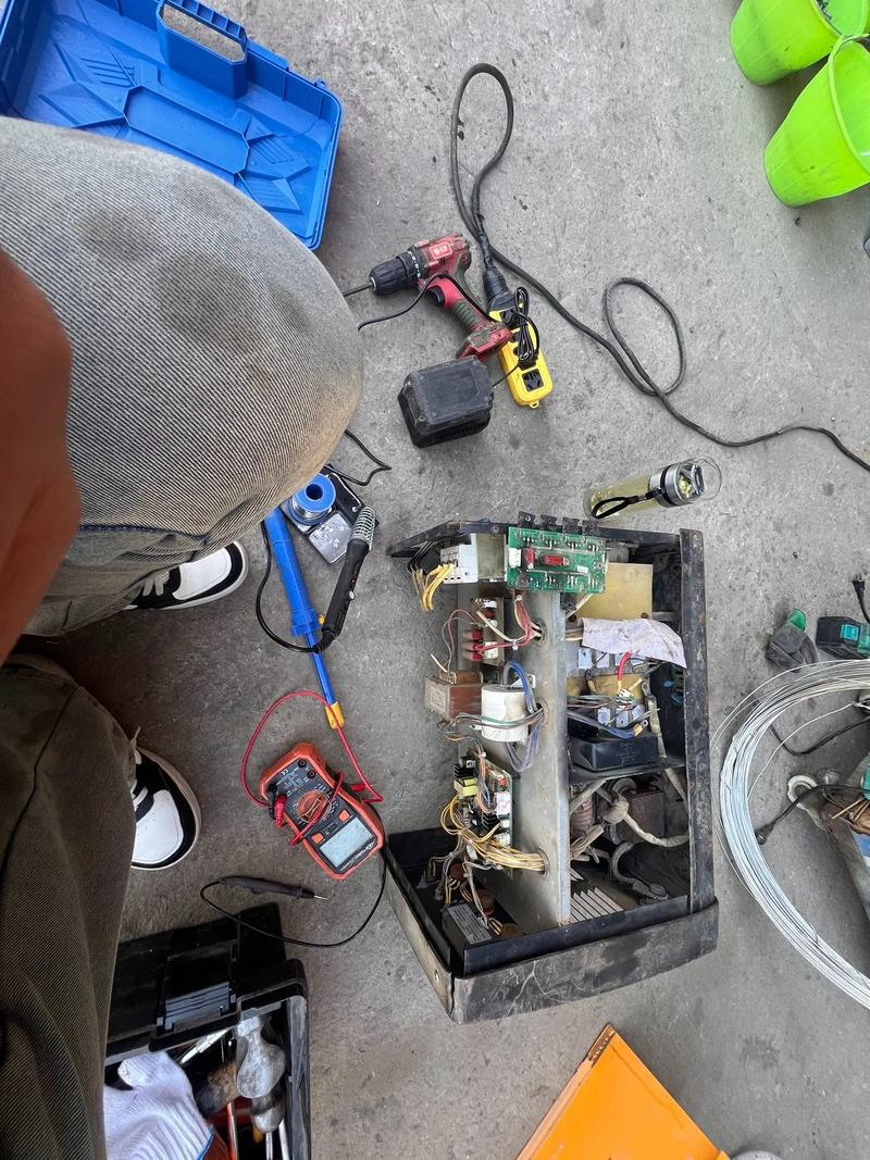 ZX7-300逆变焊机维修常见故障有哪些?-图1 ZX7-300逆变焊机维修常见故障有哪些?-图1