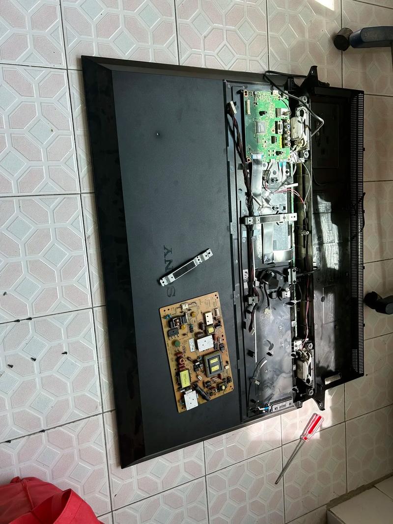 LC32Hu36花屏怎么修？-图2