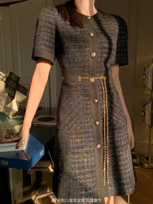 香格里拉女装,藏着什么秘密?-图3 香格里拉女装,藏着什么秘密?-图3