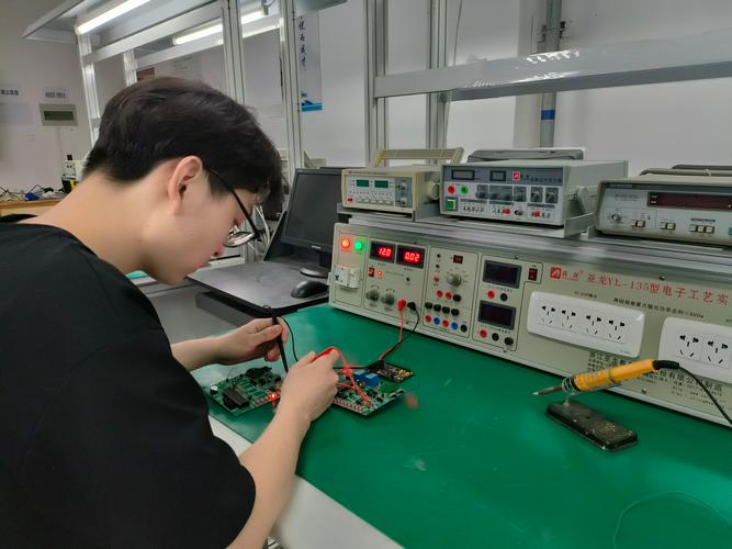 ssc9512s无输出维修-图1