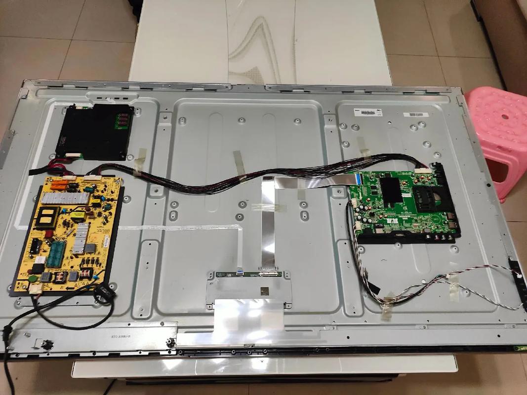 LED32C810DJ维修故障点如何排查？-图1