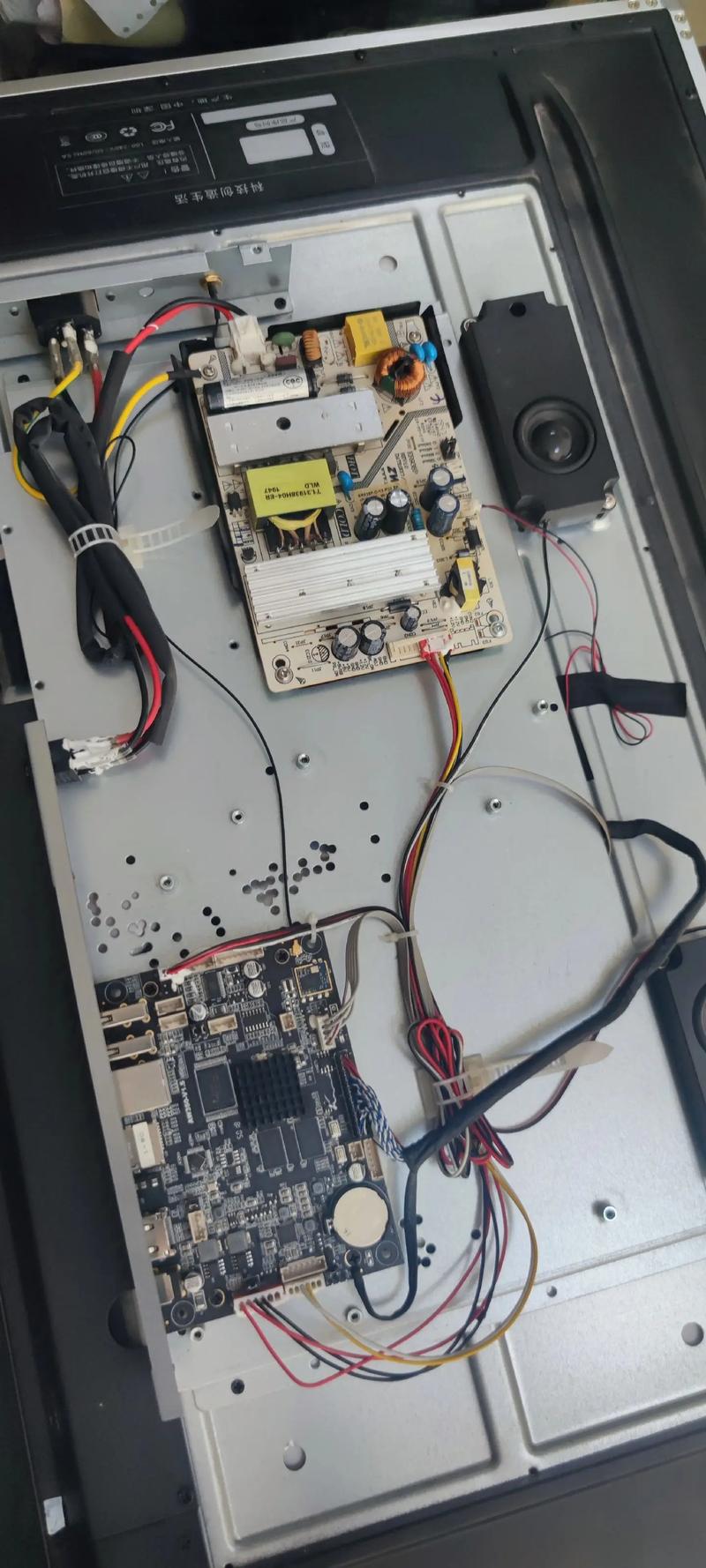 海信TF2111H电源维修，故障点如何排查？-图2