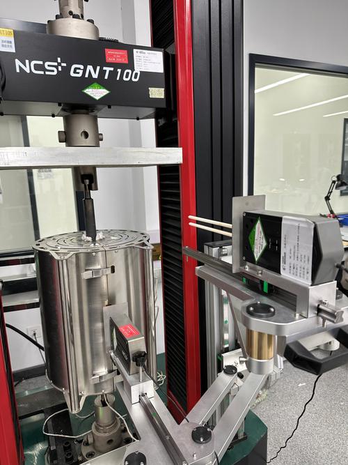 进口高温力学试验机品牌，哪个更可靠？-图2