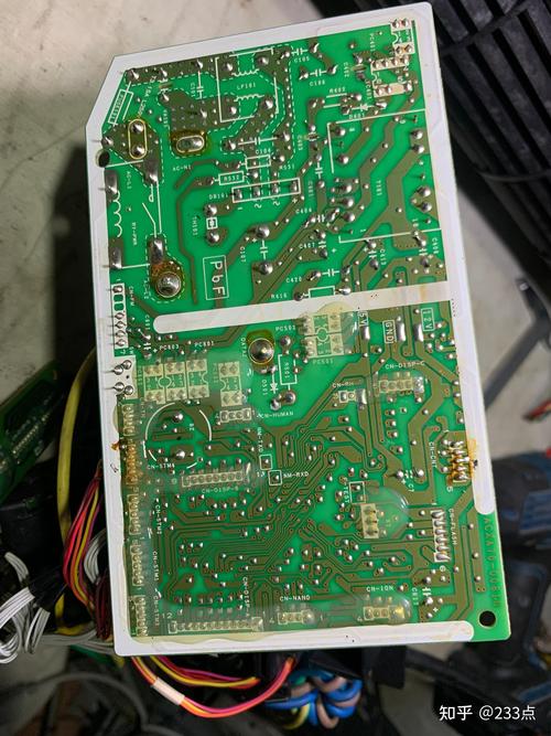 TDA8177场幅压缩故障原因是什么？-图2