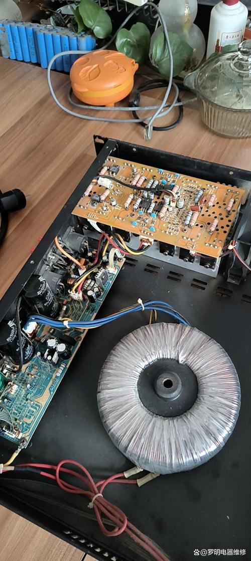 贴片小型BTL集成功放如何维修？-图1