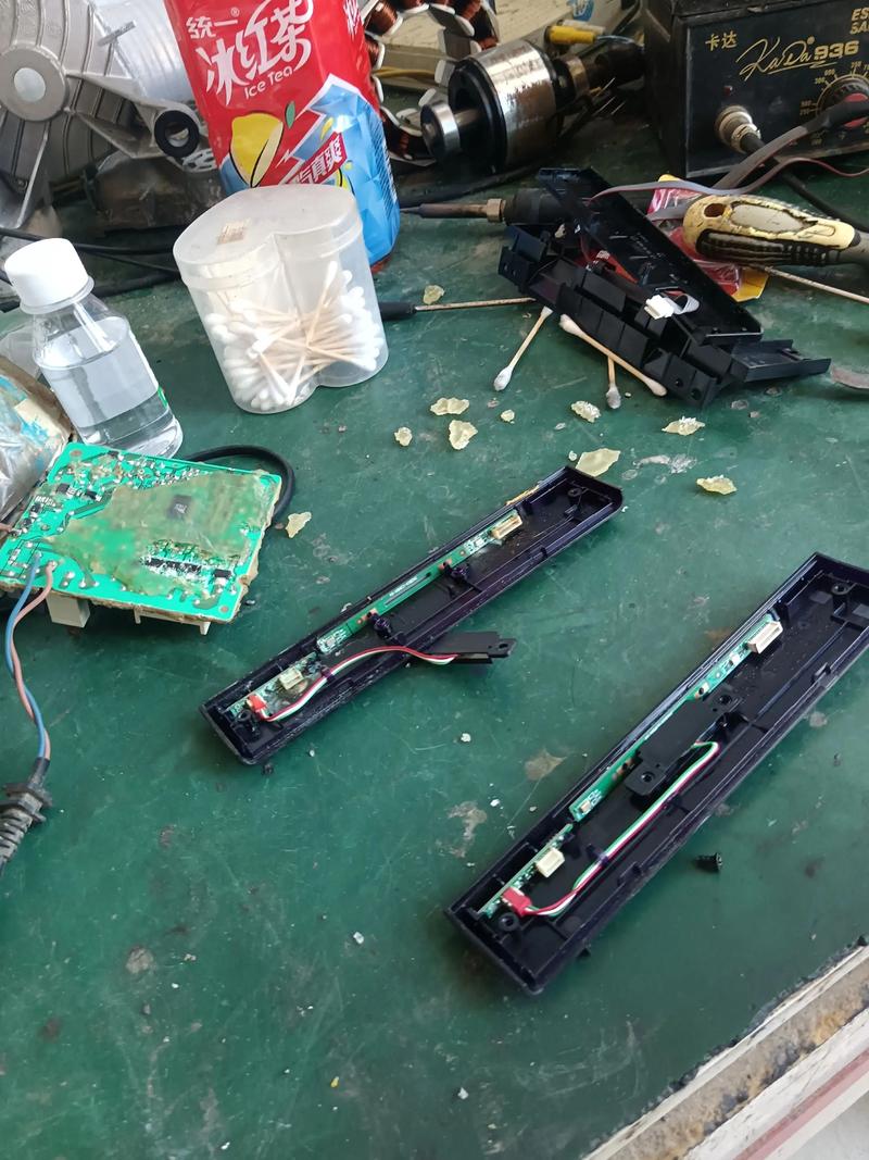 TCL C32F12故障维修，问题出在哪？-图2