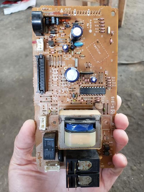 37PF9531/93电视维修，核心问题是什么？-图3