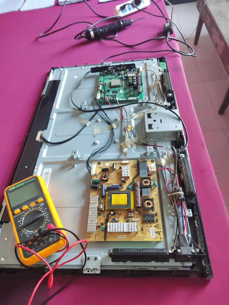 创维46LBA SW故障维修关键点在哪？-图1