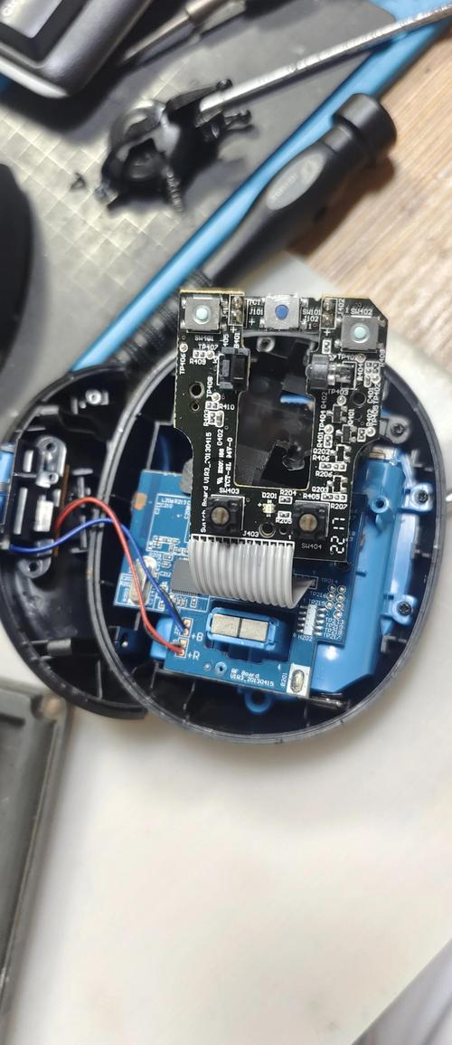 Magic Mouse坏了怎么修？-图2