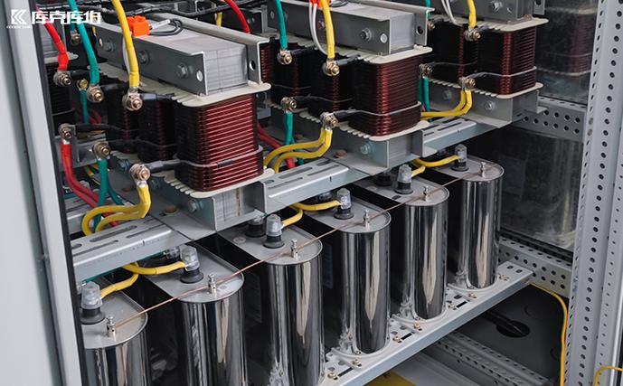 低压无功补偿电容器品牌怎么选？-图2