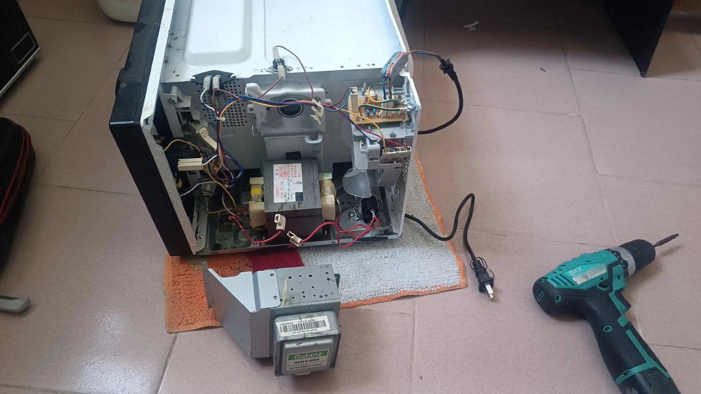 格兰仕微波炉时好时坏维修-图1