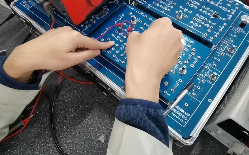 端口按键判断技术实验-图3 端口按键判断技术实验-图3