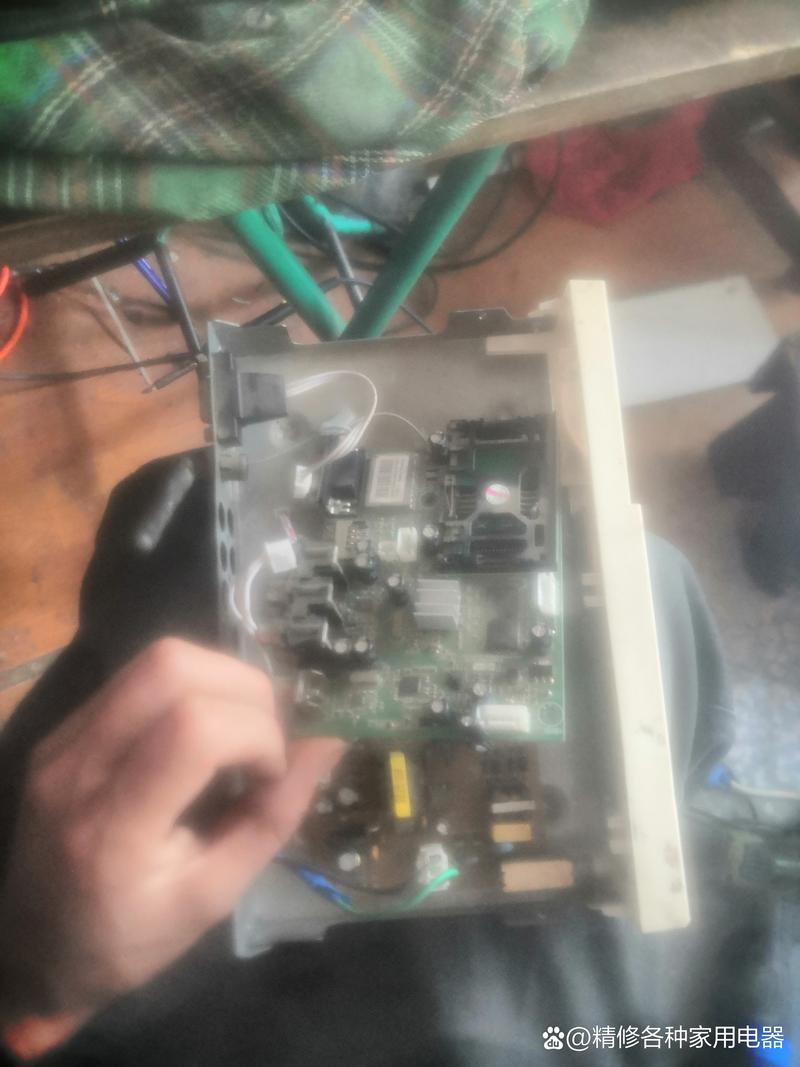 九洲户户通红灯故障如何维修？-图1