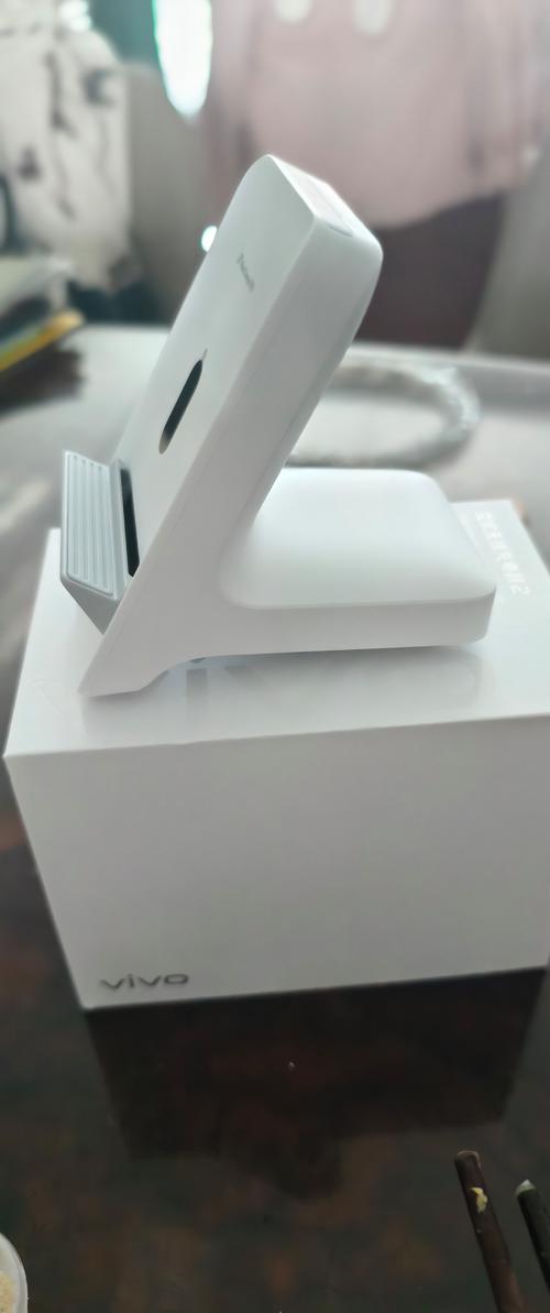 手机无线充电何时能真正实现全设备通用?-图1 手机无线充电何时能真正实现全设备通用?-图1