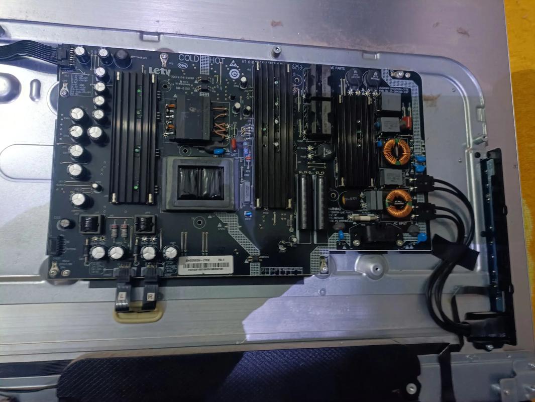 乐华电视32L20维修故障如何排查？-图3