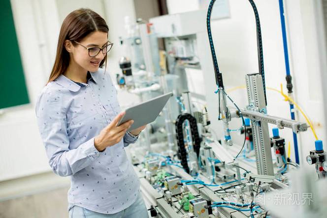 女性电子维修工程师存在吗?-图2 女性电子维修工程师存在吗?-图2