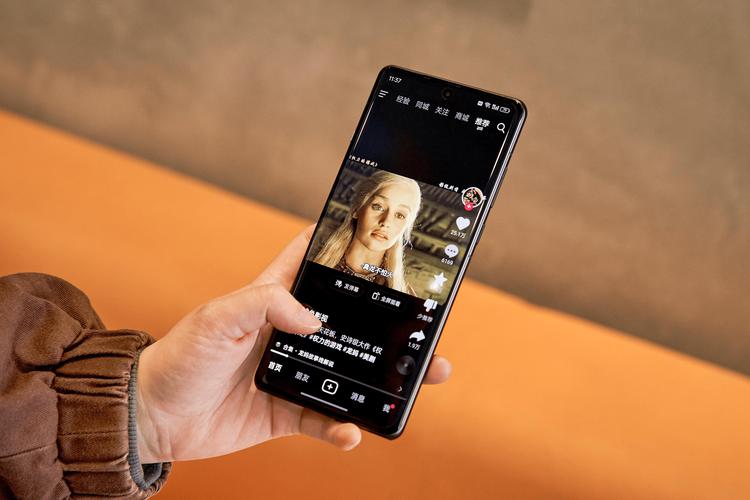 OLED手机应用技术有何突破？-图2