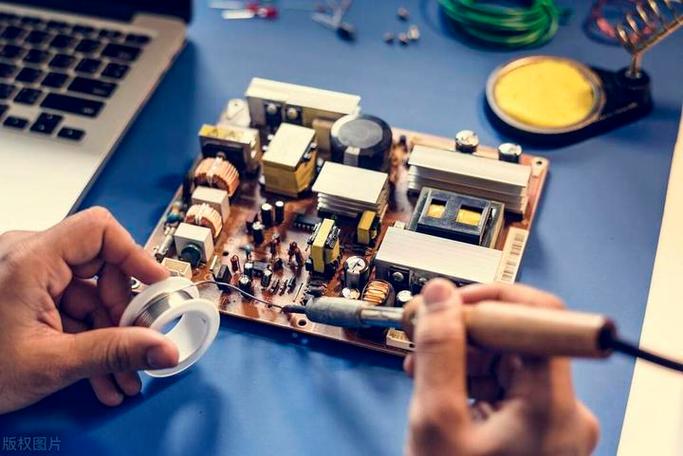 同步整流综合电源技术-图1 同步整流综合电源技术-图1