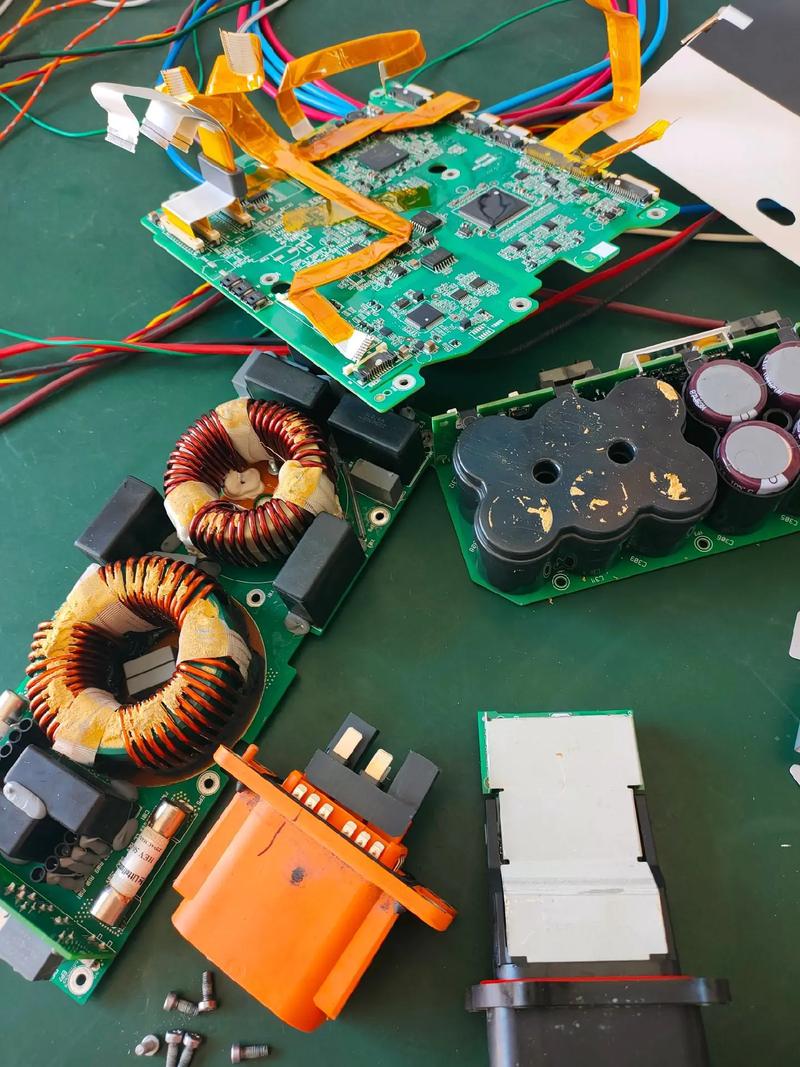 蓄电池充电器与维修电源有何区别?-图1 蓄电池充电器与维修电源有何区别?-图1