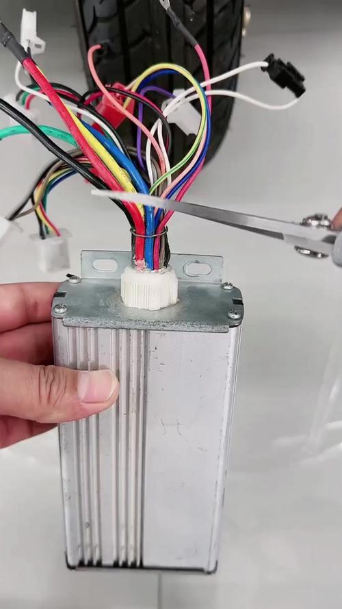 电动车控制器如何代换维修?-图2 电动车控制器如何代换维修?-图2