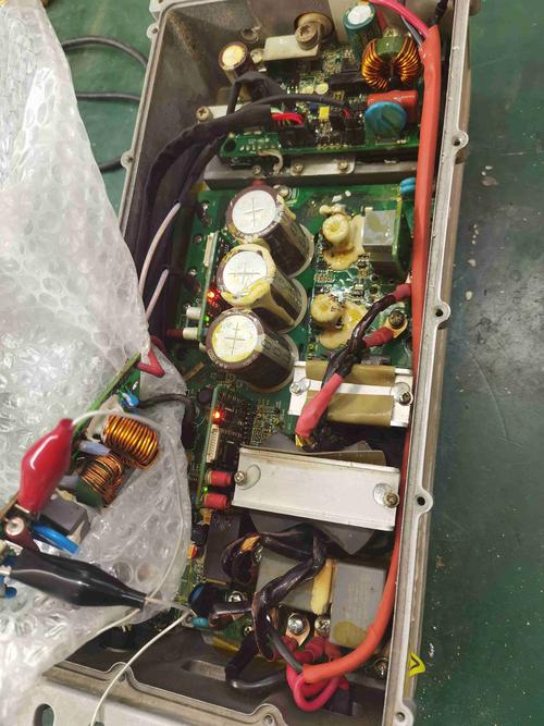 汽车手机充电器维修视频-图2 汽车手机充电器维修视频-图2