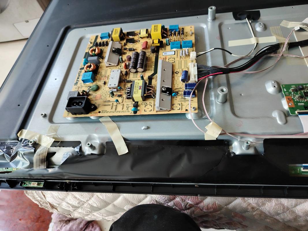 TCL液晶电视机维修点哪里找？-图3