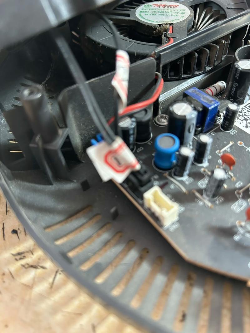 附近电磁炉坏了去哪修?-图2 附近电磁炉坏了去哪修?-图2