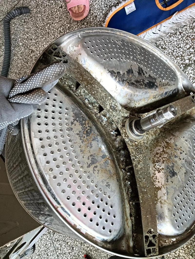 荣事达洗衣机离合器坏了怎么修?-图3 荣事达洗衣机离合器坏了怎么修?-图3