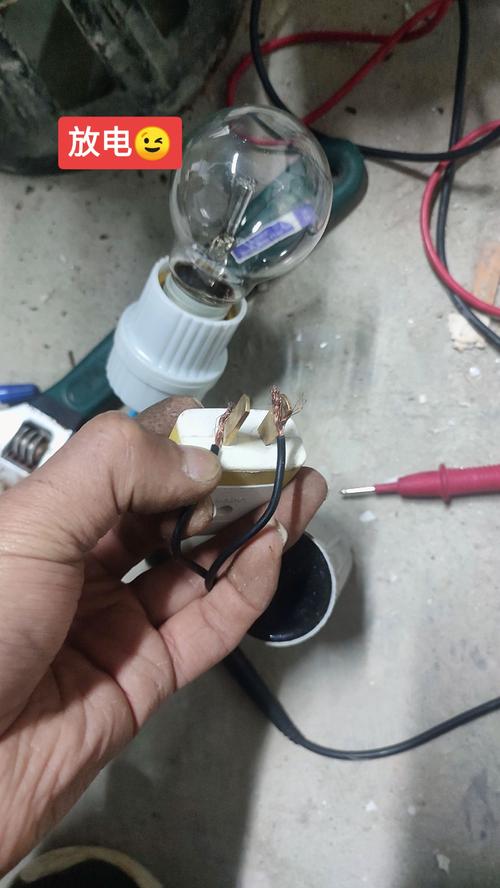 维修灯泡原理是什么?-图3 维修灯泡原理是什么?-图3