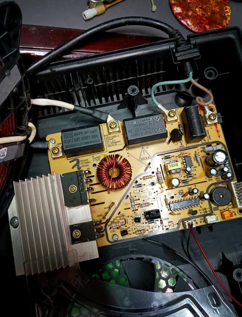 格力电磁炉不检锅怎么修？-图3