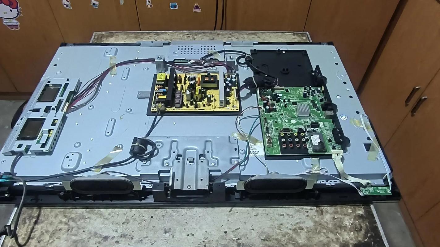 创维43E6000维修故障怎么解决？-图2