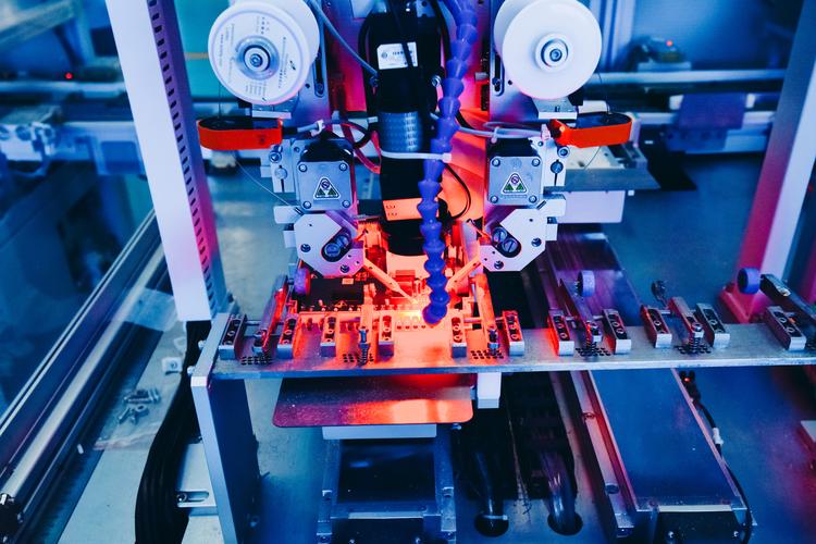 电子整机产品制造技术有哪些关键突破?-图1 电子整机产品制造技术有哪些关键突破?-图1