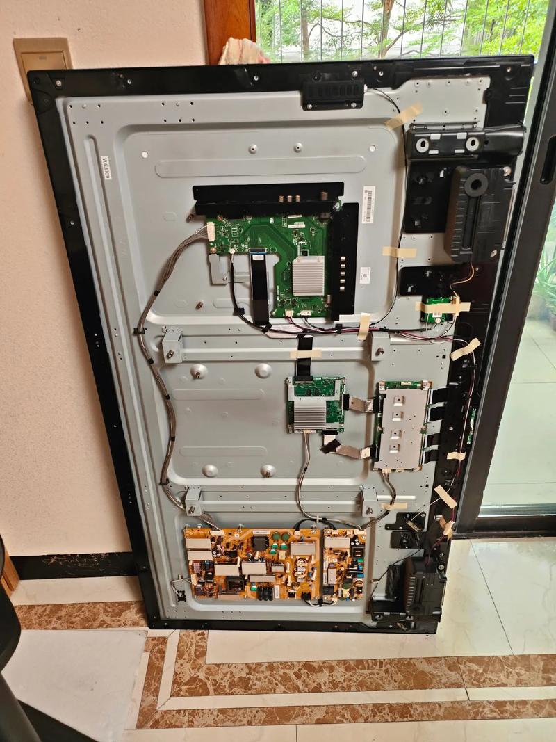 42寸液晶电视维修费用一般多少?-图2 42寸液晶电视维修费用一般多少?-图2