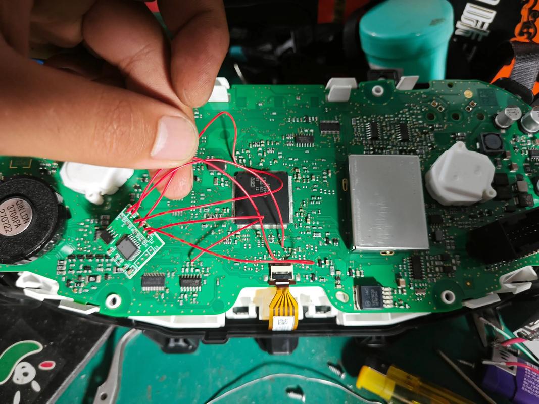 47k10rn灰屏怎么修？-图3