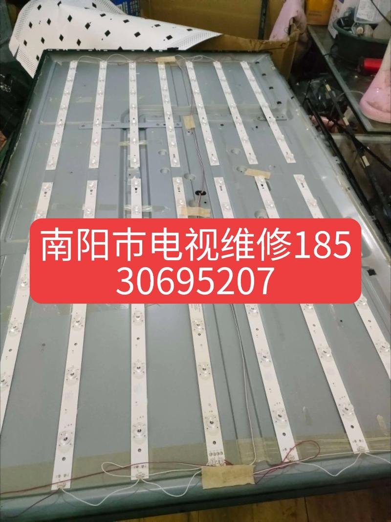 背光灯亮黑屏无声，如何快速维修？-图2