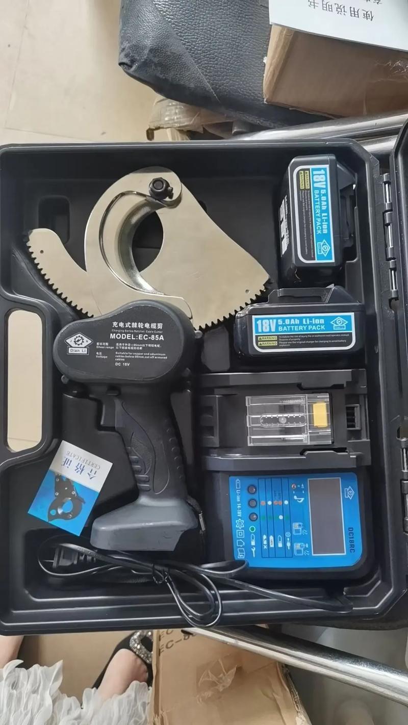 电源维修工具各有什么用途?-图1 电源维修工具各有什么用途?-图1