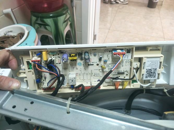 美的洗衣机坏了怎么修？-图2