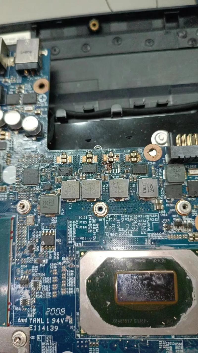 适配器维修竟烧电脑，谁该担责？-图1