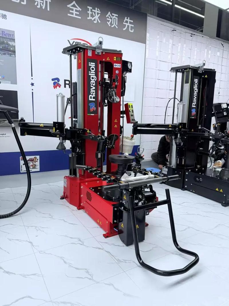 意大利拆胎工具品牌有哪些?-图1 意大利拆胎工具品牌有哪些?-图1