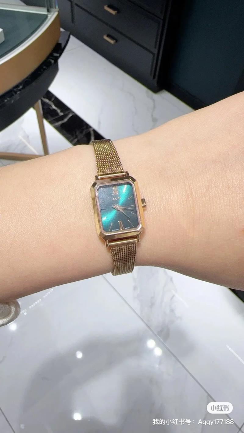 Lloyd是几线品牌？-图3