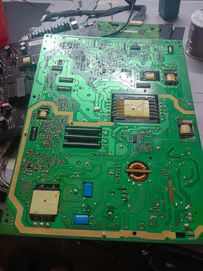 夏普液晶电视维修费用多少?-图2 夏普液晶电视维修费用多少?-图2