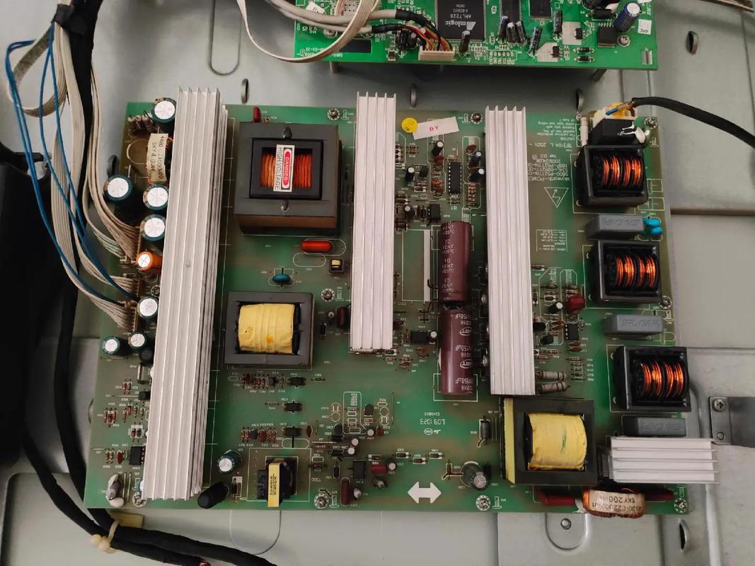 创维电视机芯板维修费用多少？-图2