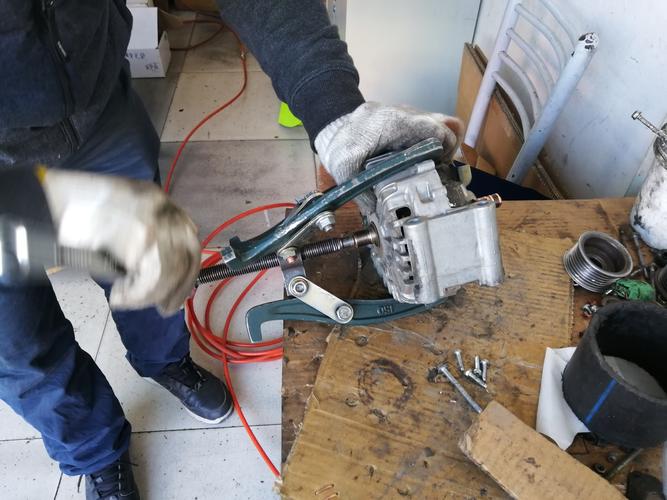 西安汽车发电机维修电话多少?-图2 西安汽车发电机维修电话多少?-图2